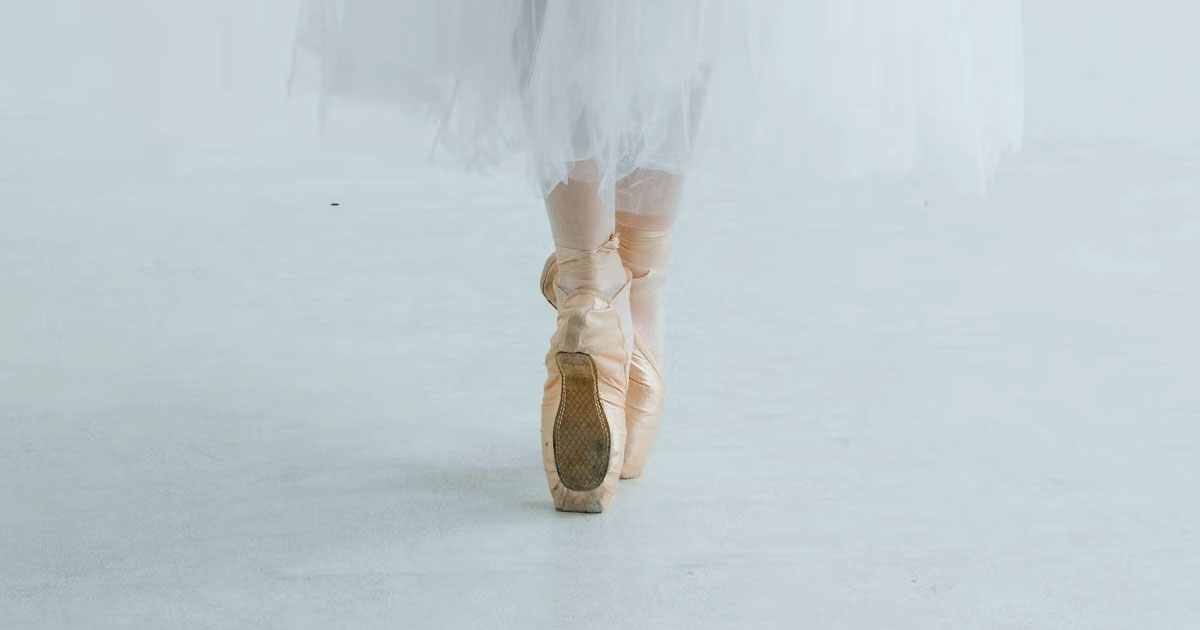 Don't let ankle pain hold you back. Find out how to manage and prevent Posterior Ankle Impingement Syndrome before it worsens!